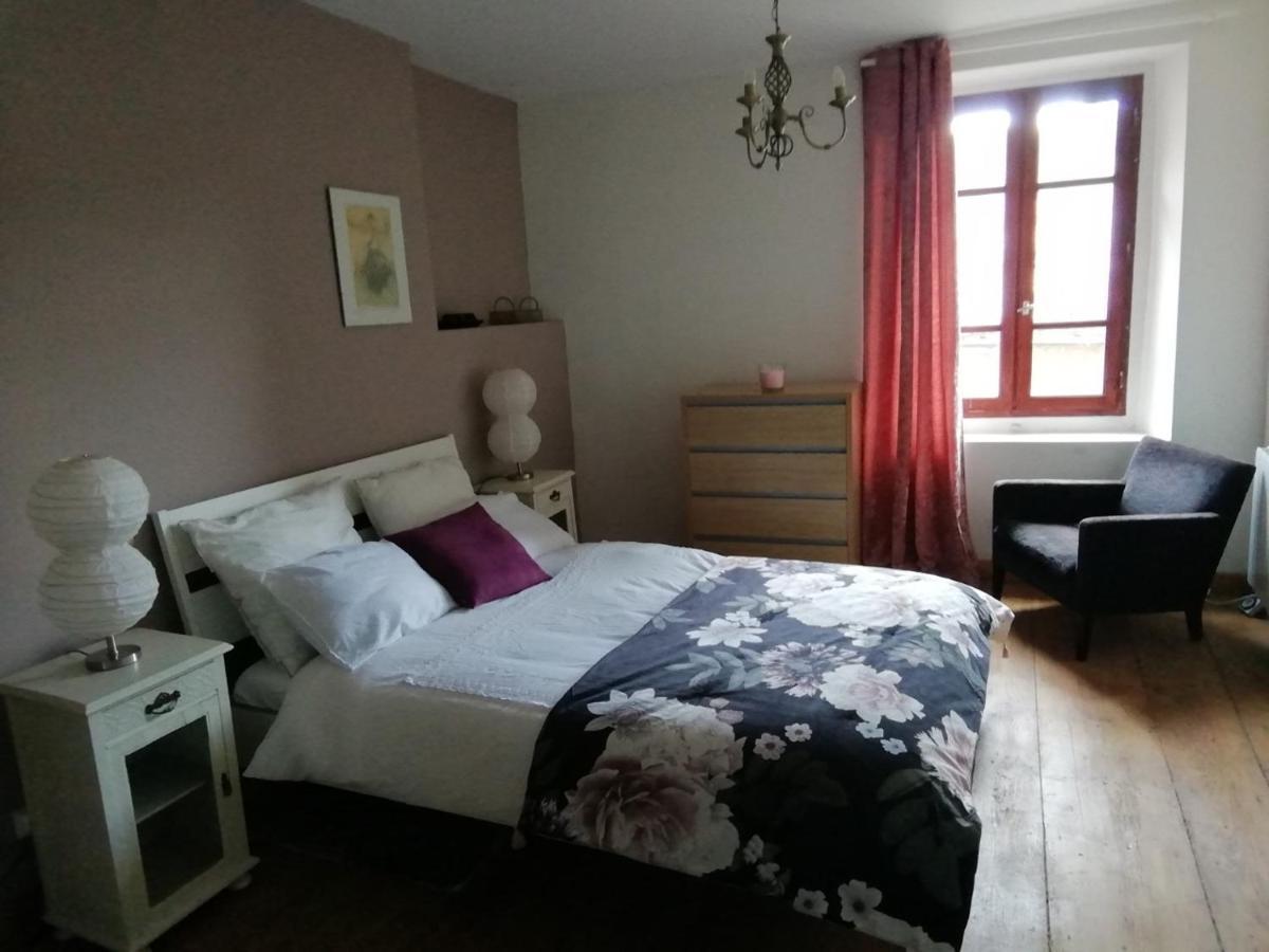 Aux Douces Nuits De Rivel Panzió Kültér fotó